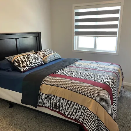 Beautiful And Cozy Room Calgary Exterior photo