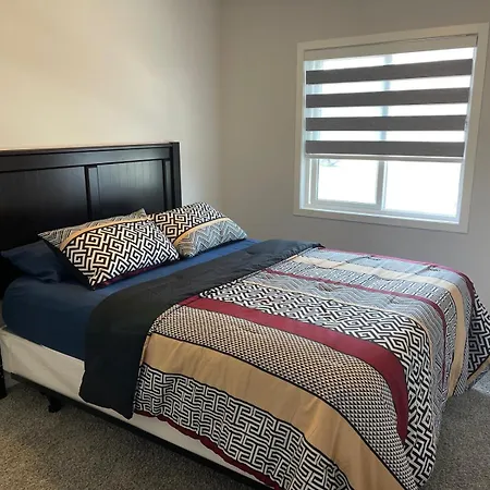 Beautiful And Cozy Room Calgary Exterior photo